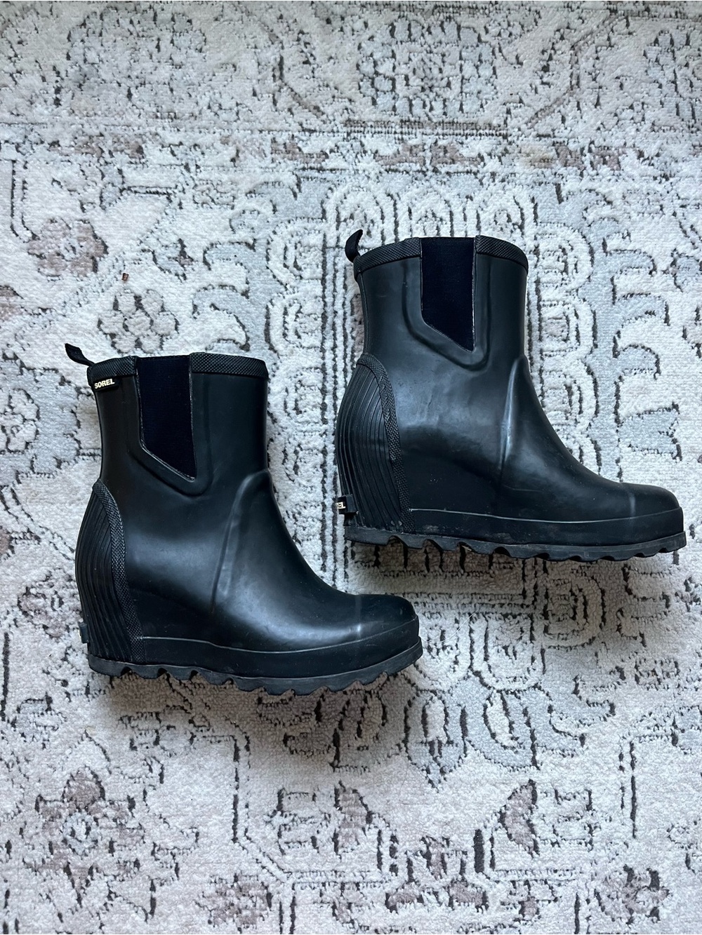 Sorel Joan Rain Wedge Chelsea Boots Waterproof Black Size 9.5
